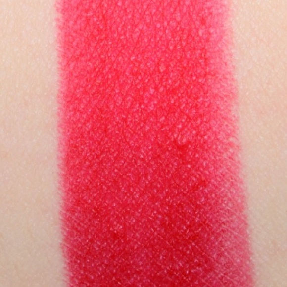 MAC Ruby Woo💋 - Picture 7 of 10